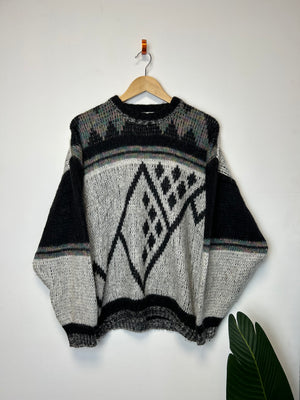 Vintage Knitted Fuzzy Jumper M