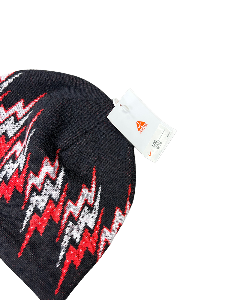 
                
                    Load image into Gallery viewer, Nike ACG Lightening Bolt Beanies L\XL
                
            