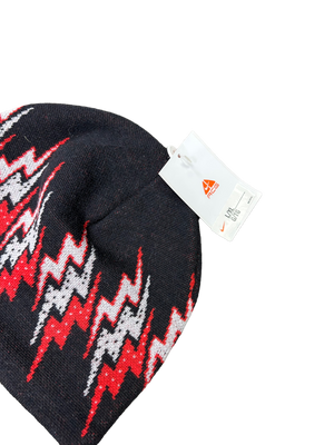 
                
                    Load image into Gallery viewer, Nike ACG Lightening Bolt Beanies L\XL
                
            