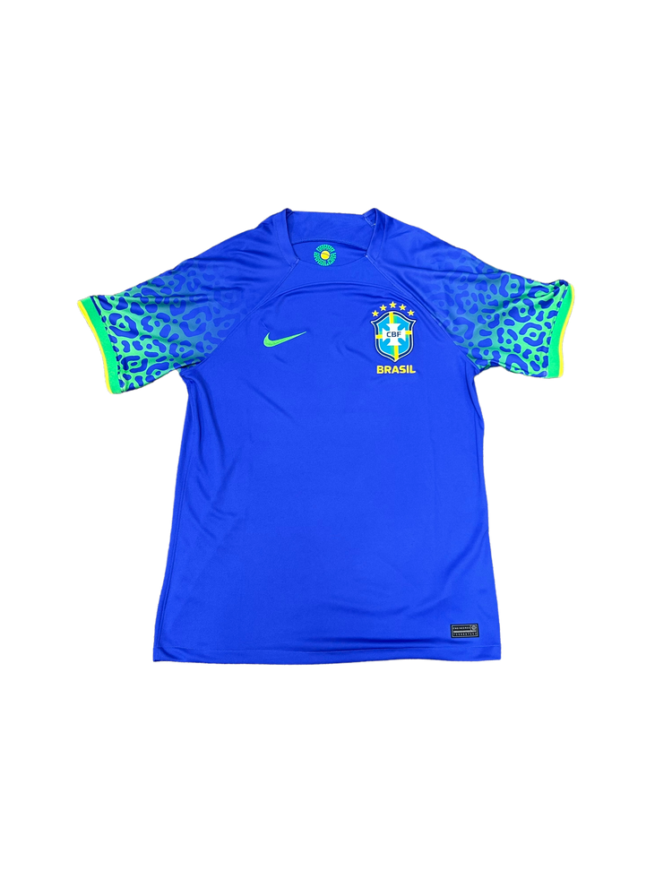 
                
                    Load image into Gallery viewer, Nike Brasil 22/23 Away Shirt M
                
            
