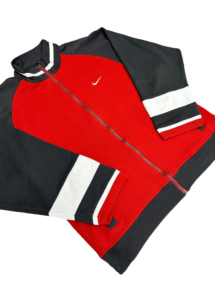 
                
                    Load image into Gallery viewer, Nike 90s Track Jacket L
                
            