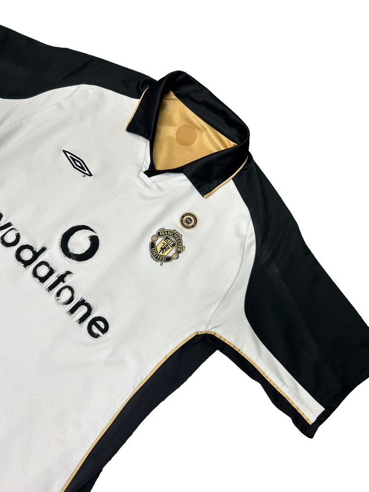 
                
                    Load image into Gallery viewer, Manchester United 2002 Third Kit L
                
            