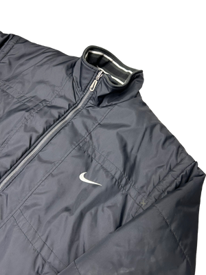 
                
                    Load image into Gallery viewer, Nike 90s Reversible Puffer Jacket L
                
            