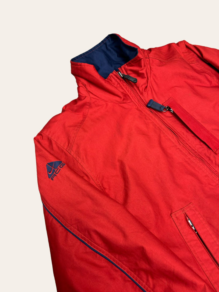 
                
                    Load image into Gallery viewer, Nike ACG Vintage Outer Layer Jacket L
                
            
