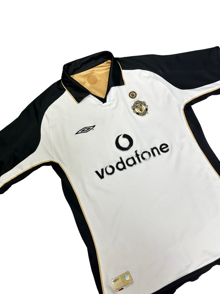 
                
                    Load image into Gallery viewer, Manchester United 2002 Third Kit L
                
            