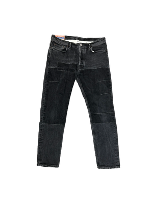 
                
                    Load image into Gallery viewer, Acne Studios River Black Patch Jeans W32
                
            
